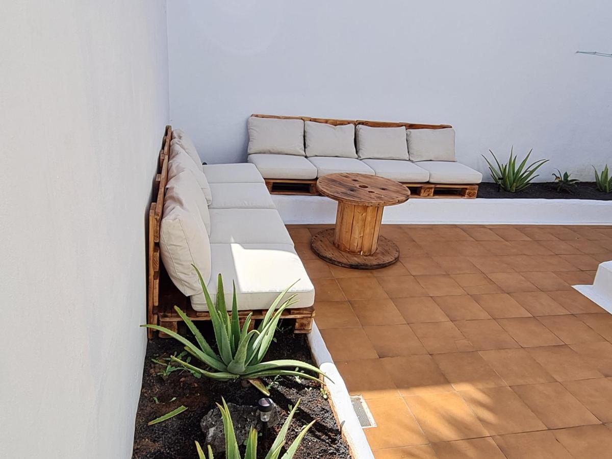 Cozy Waterman Beach House Costa Teguise Esterno foto